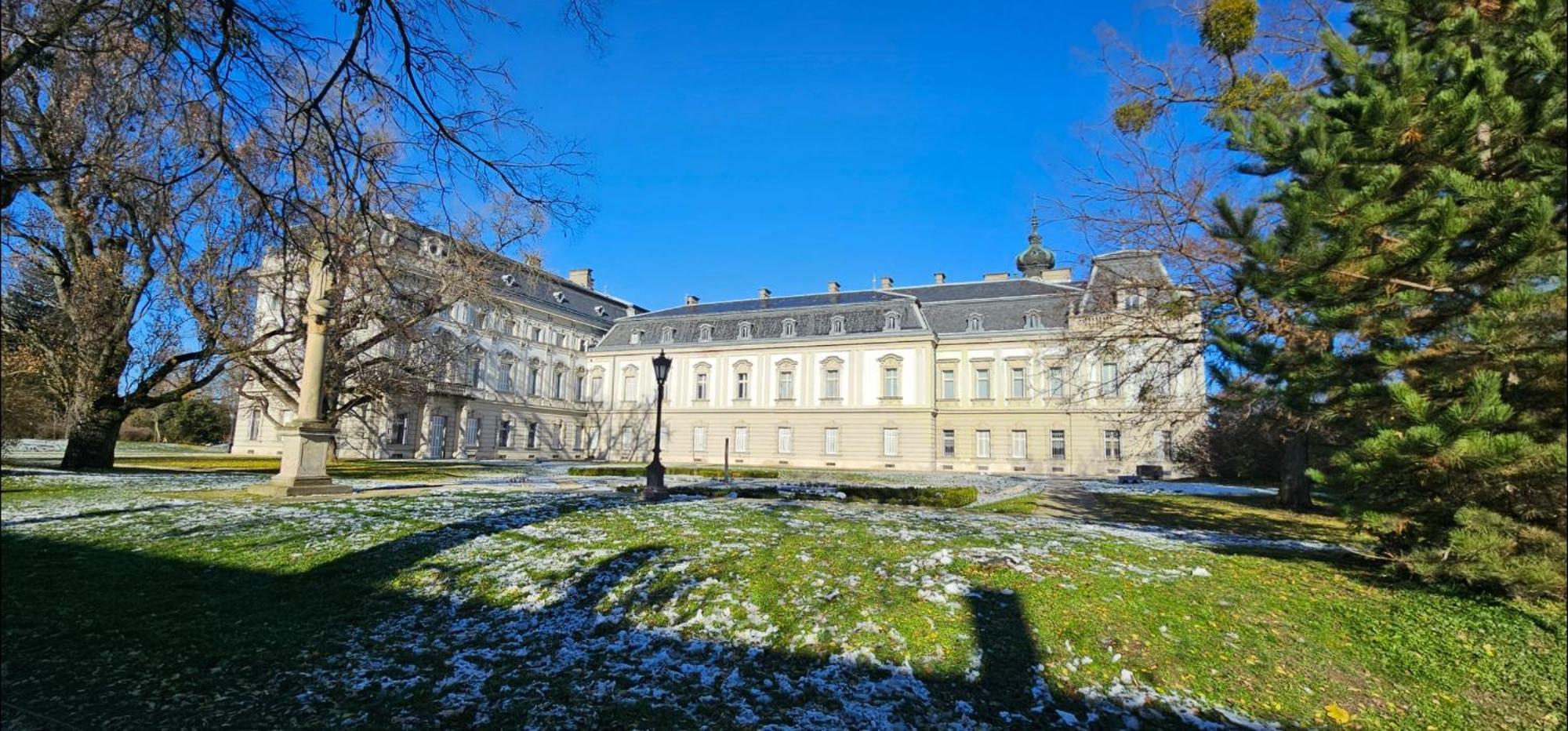 Artist Apartment Keszthely Buitenkant foto