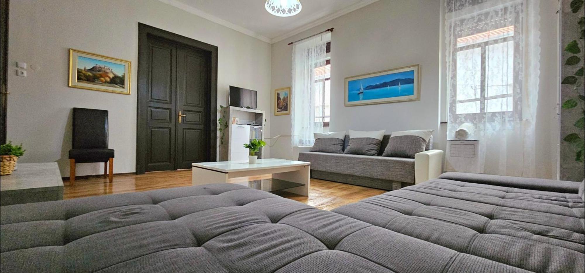 Artist Apartment Keszthely Buitenkant foto